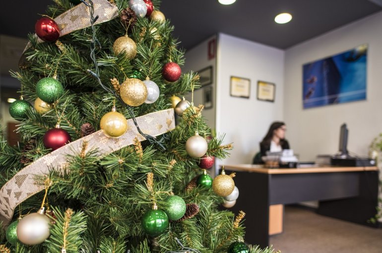 5 Tips To Keep Your Business Safe This Holiday Season